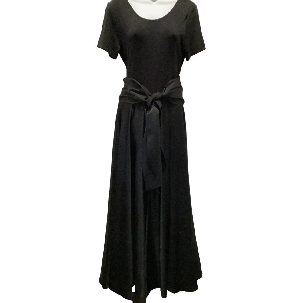 CDC EVENING CAREN DESIREE COMPANY BLACK SATIN FORMAL GOWN 10